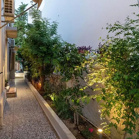 Villa Seafalios
