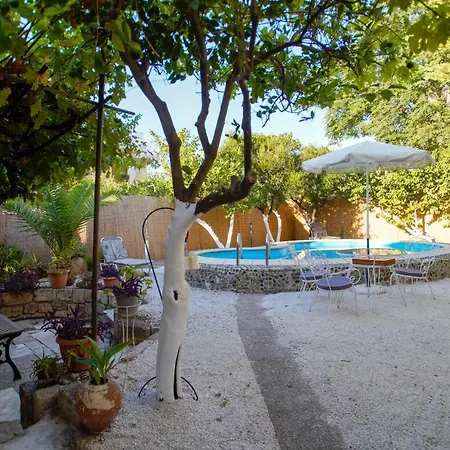 Seafalios Villa