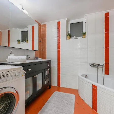 Seafalios * Hriszí Aktí Haniá