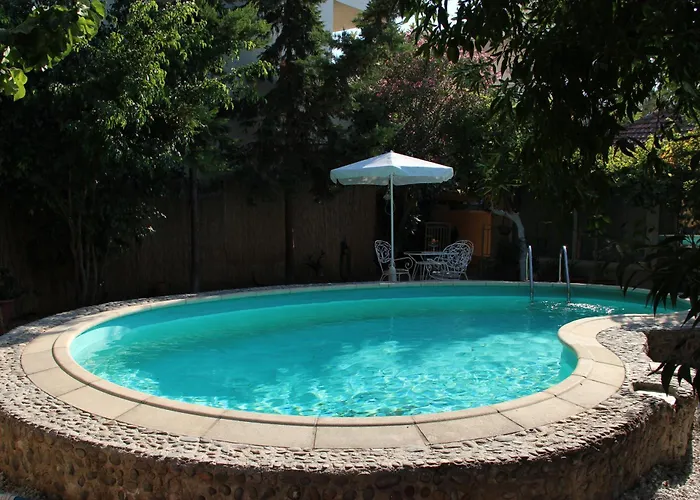 Seafalios Villa Hanya